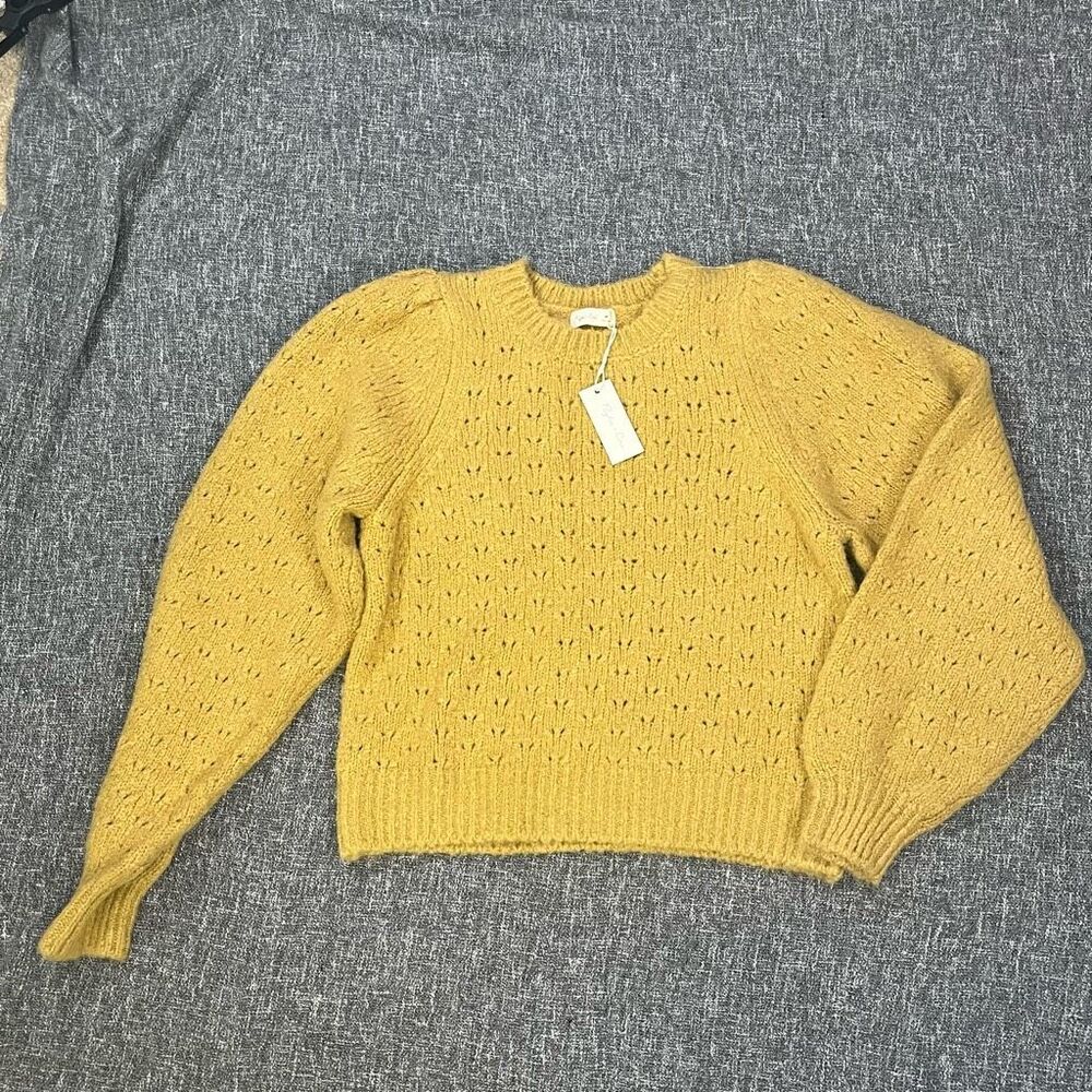 New Rylee + Cru Mustard Sweater Women size M